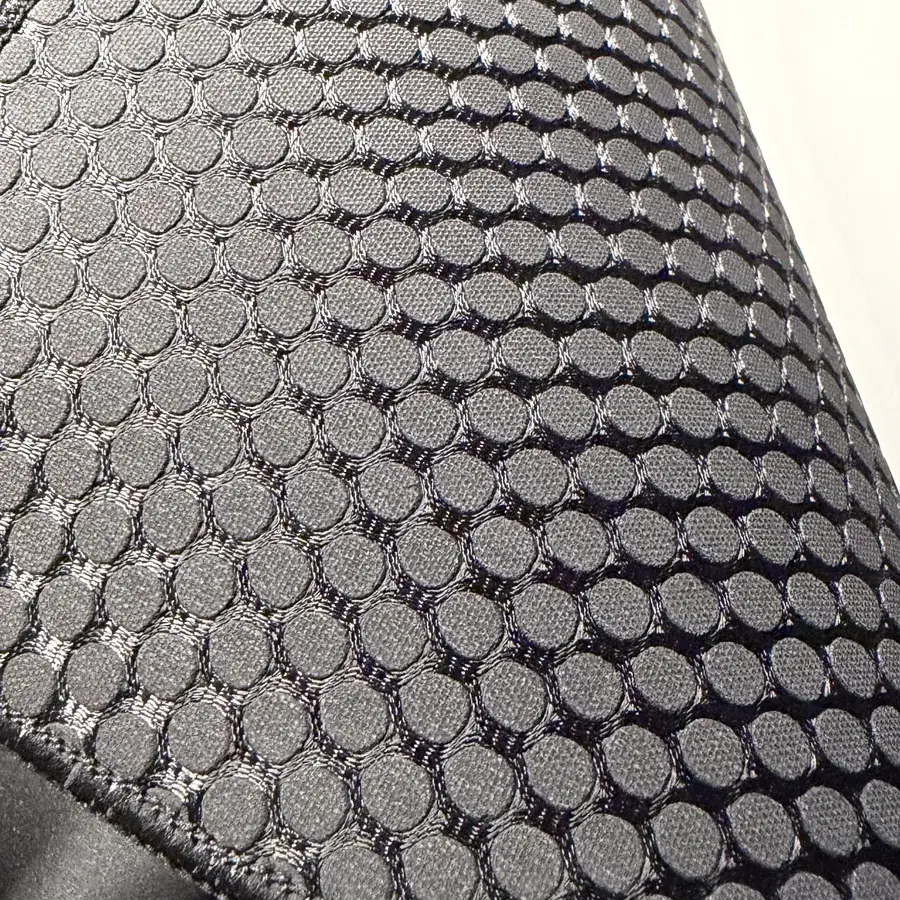 Honeycomb grip base